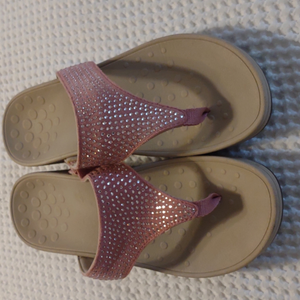 Vionic sandals, pink with sparkles! Size 9